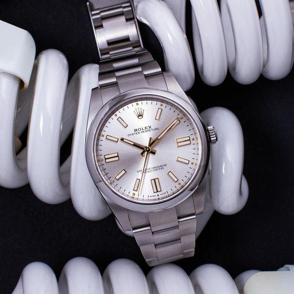 Rolex Oyster Perpetual 124300
